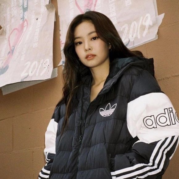 Black pink Jennie Adidas puffer jacket - Picture 1 of 5